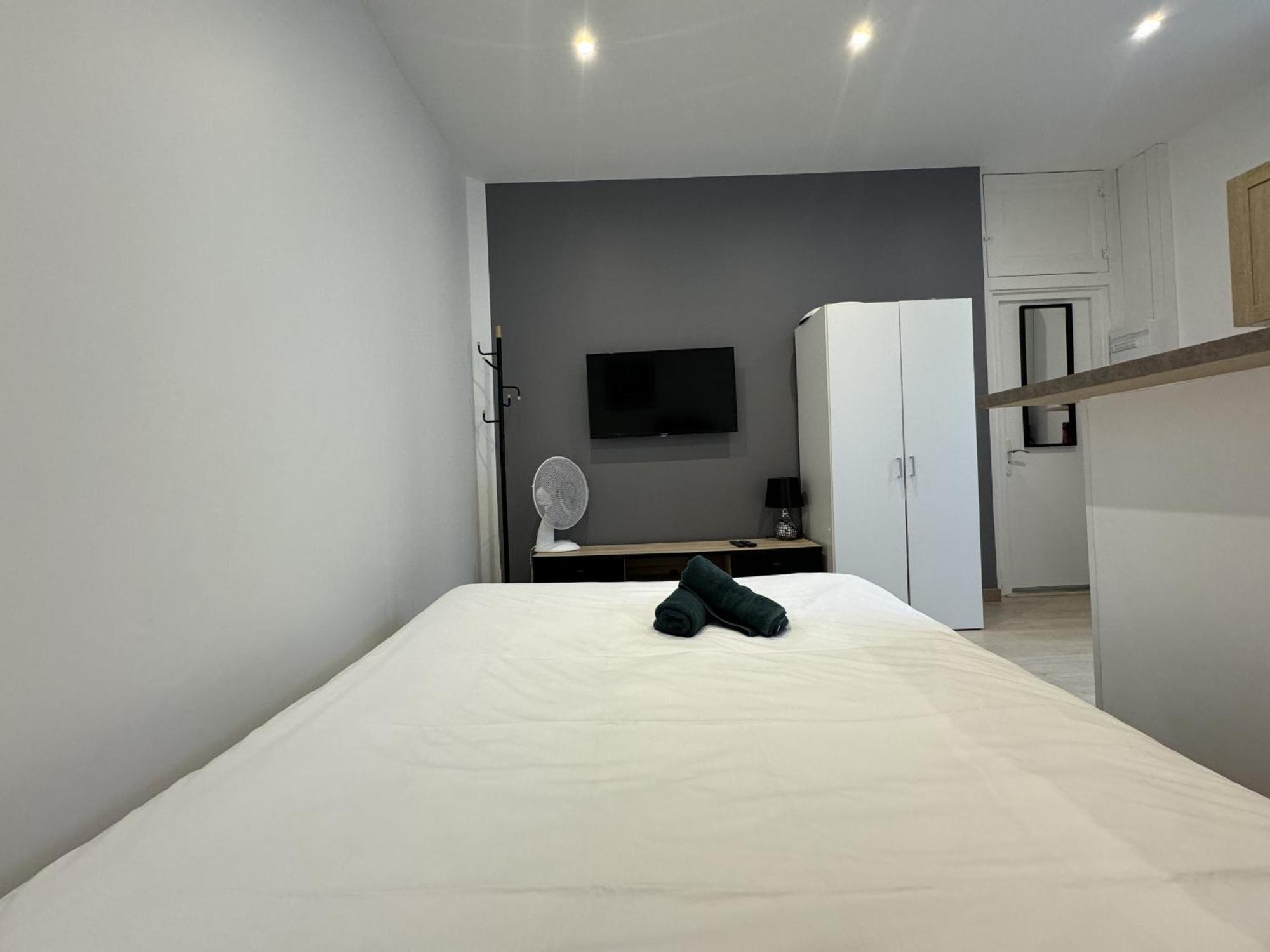 Rive Droite - Rivière Sarthe - 2 pers - Rêve au Mans Apartamento Le Mans Exterior foto